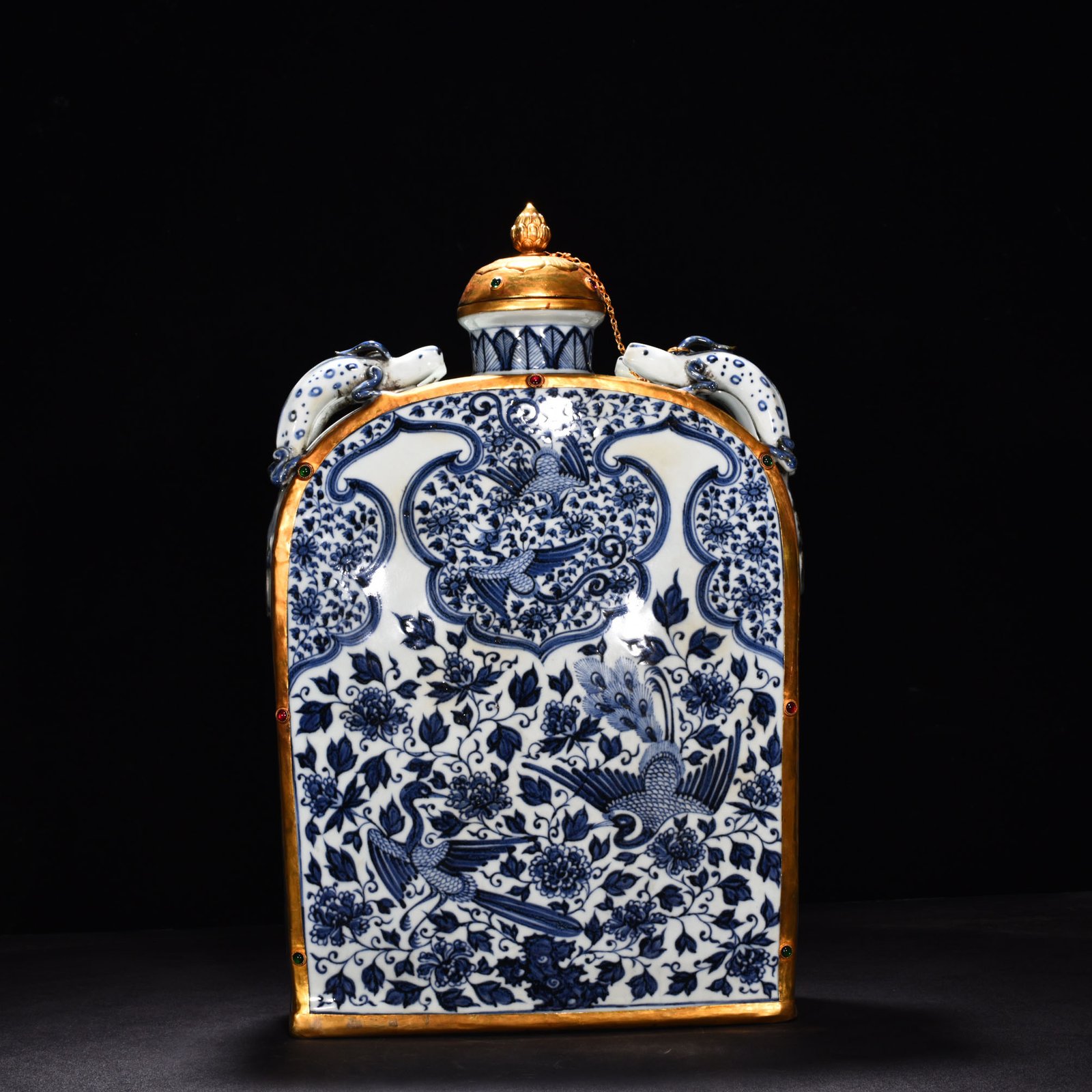 Yuan Dynasty blue and white with double phoenix pattern and four series flat vase
