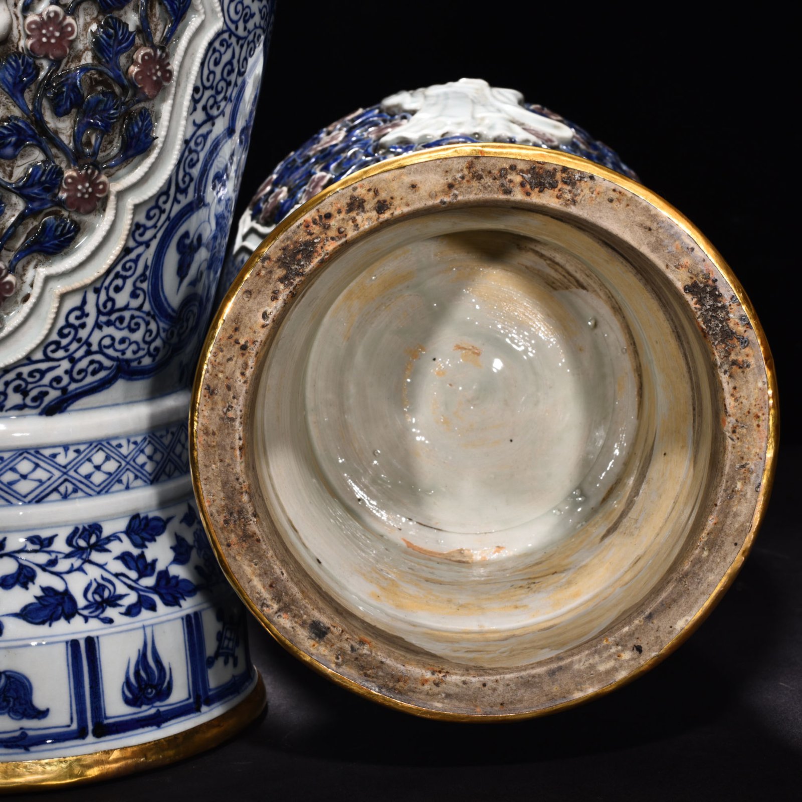 Yuan Dynasty blue and white underglaze red pinched flowers elephant ear vase