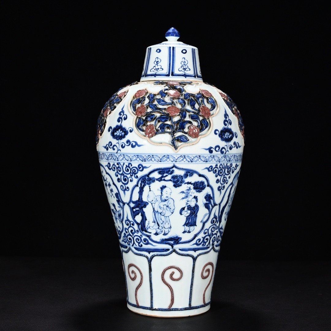 Yuan Dynasty blue and white underglaze red stenciled plum vase