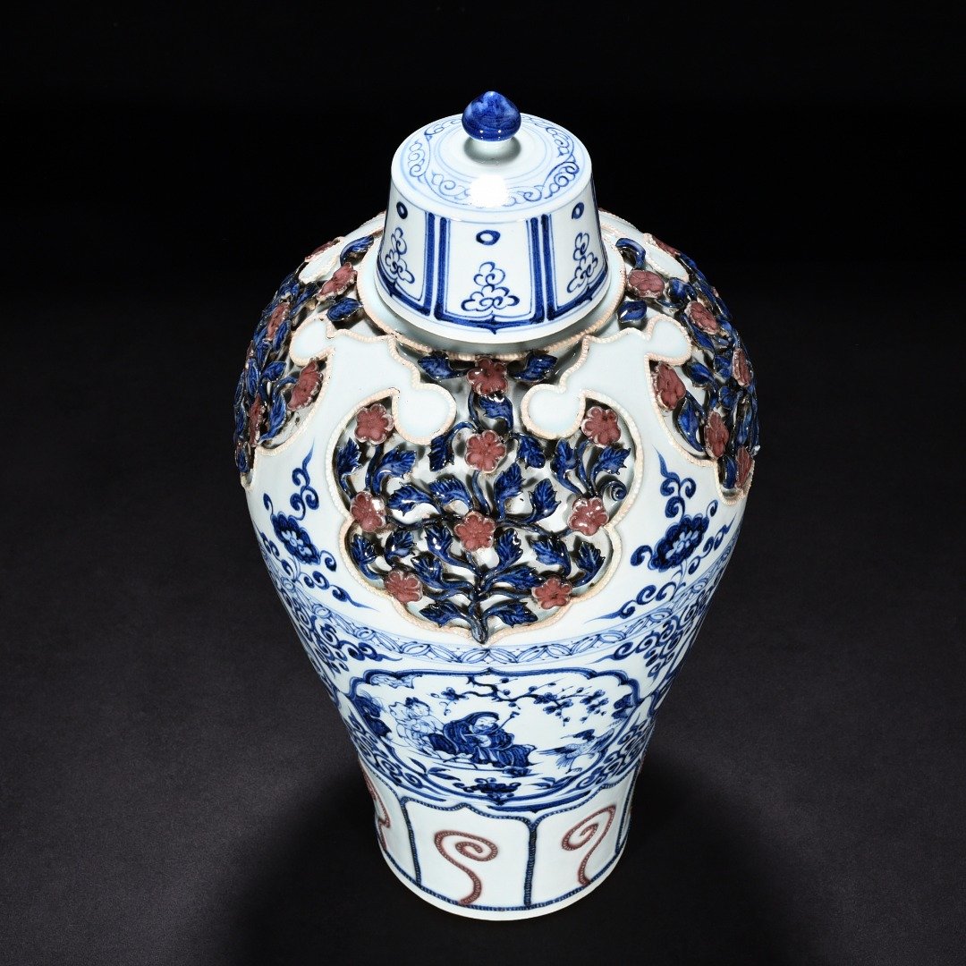 Yuan Dynasty blue and white underglaze red stenciled plum vase
