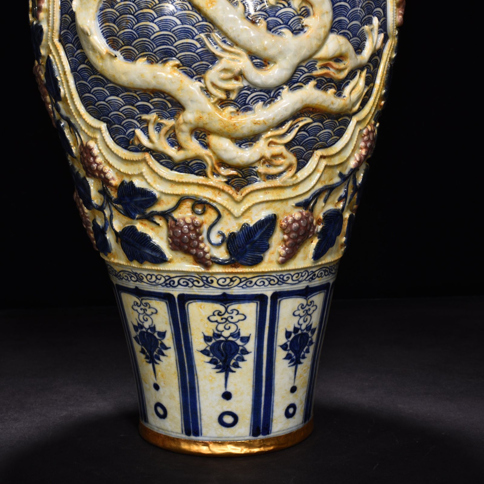 Yuan Dynasty blue and white underglaze red carved plum vase with sea water dragon pattern