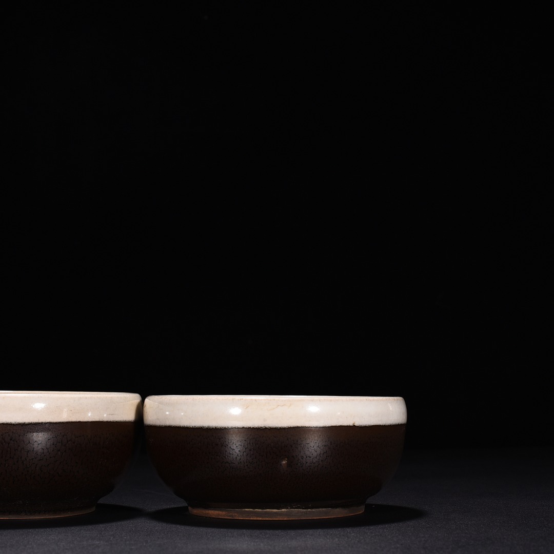 Song Dynasty Jie Xiu kiln Rust stained Arhat bowl