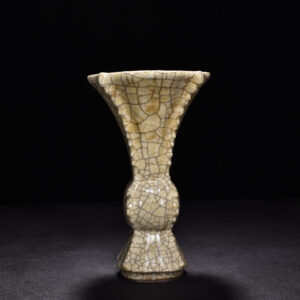 Song Dynasty kiln ge halberd flower goblet vase