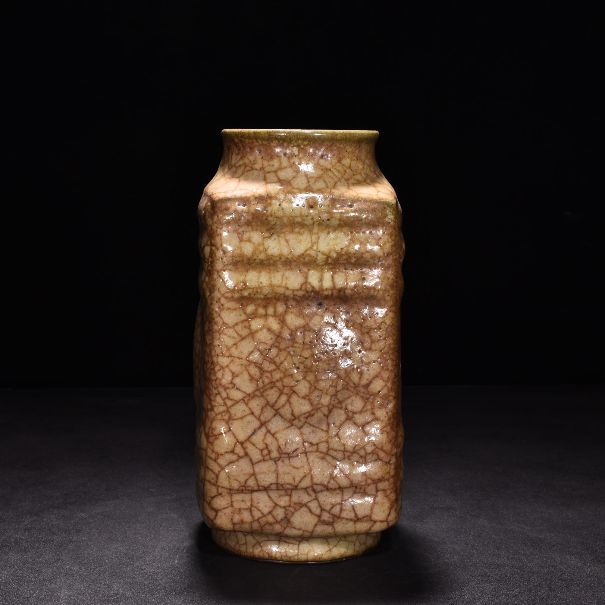 Song Dynasty kiln beige glaze Cong style square vase