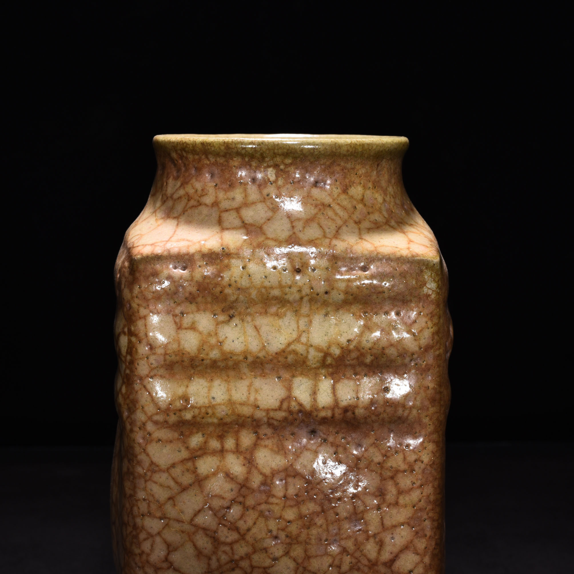 Song Dynasty kiln beige glaze Cong style square vase