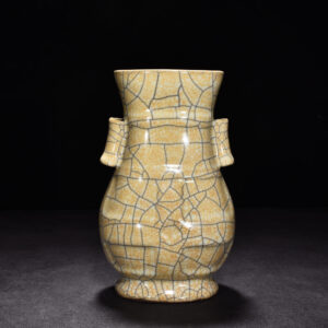 Song Dynasty kiln beige glaze vase