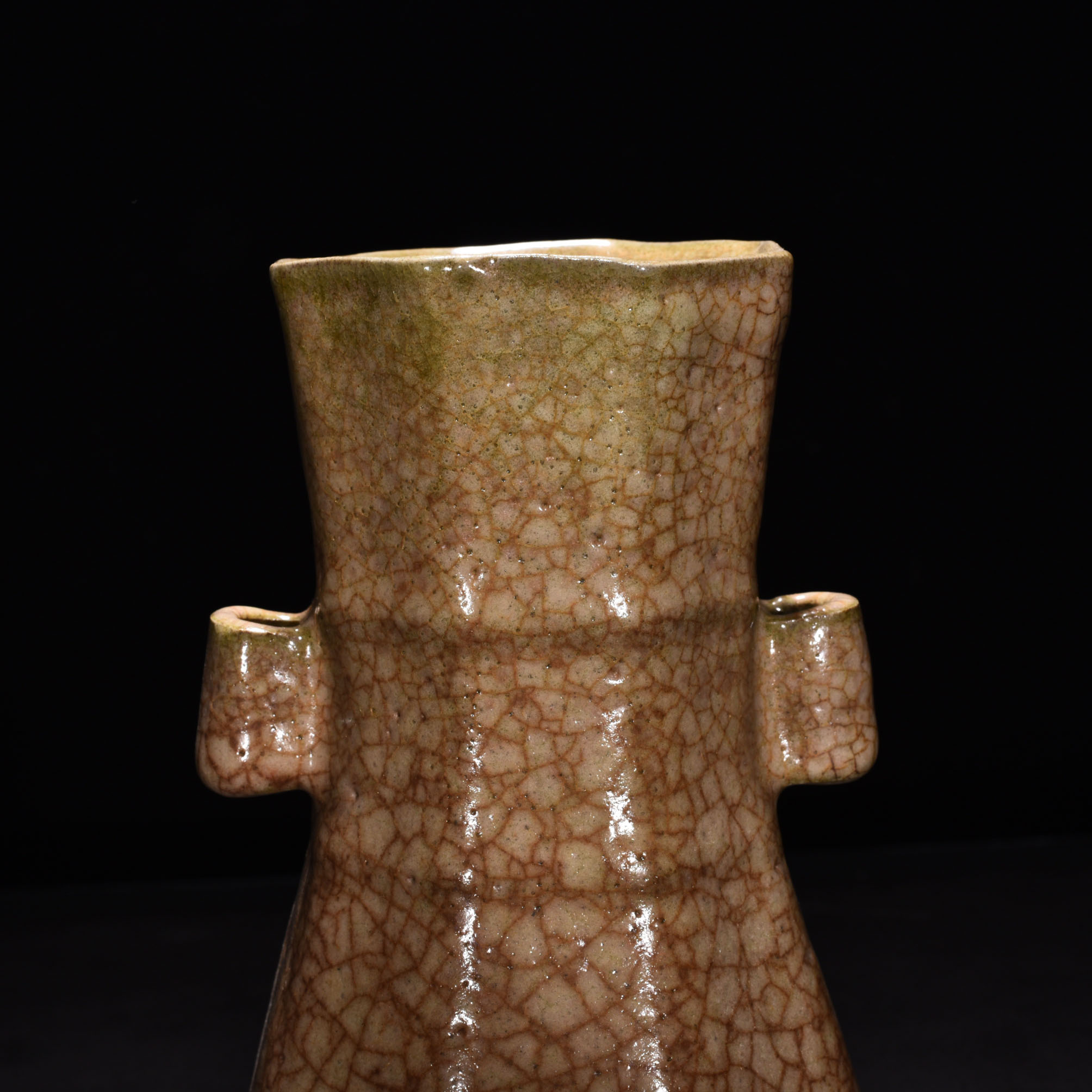 Song Dynasty Ge kiln yellow glaze eight way ear vase