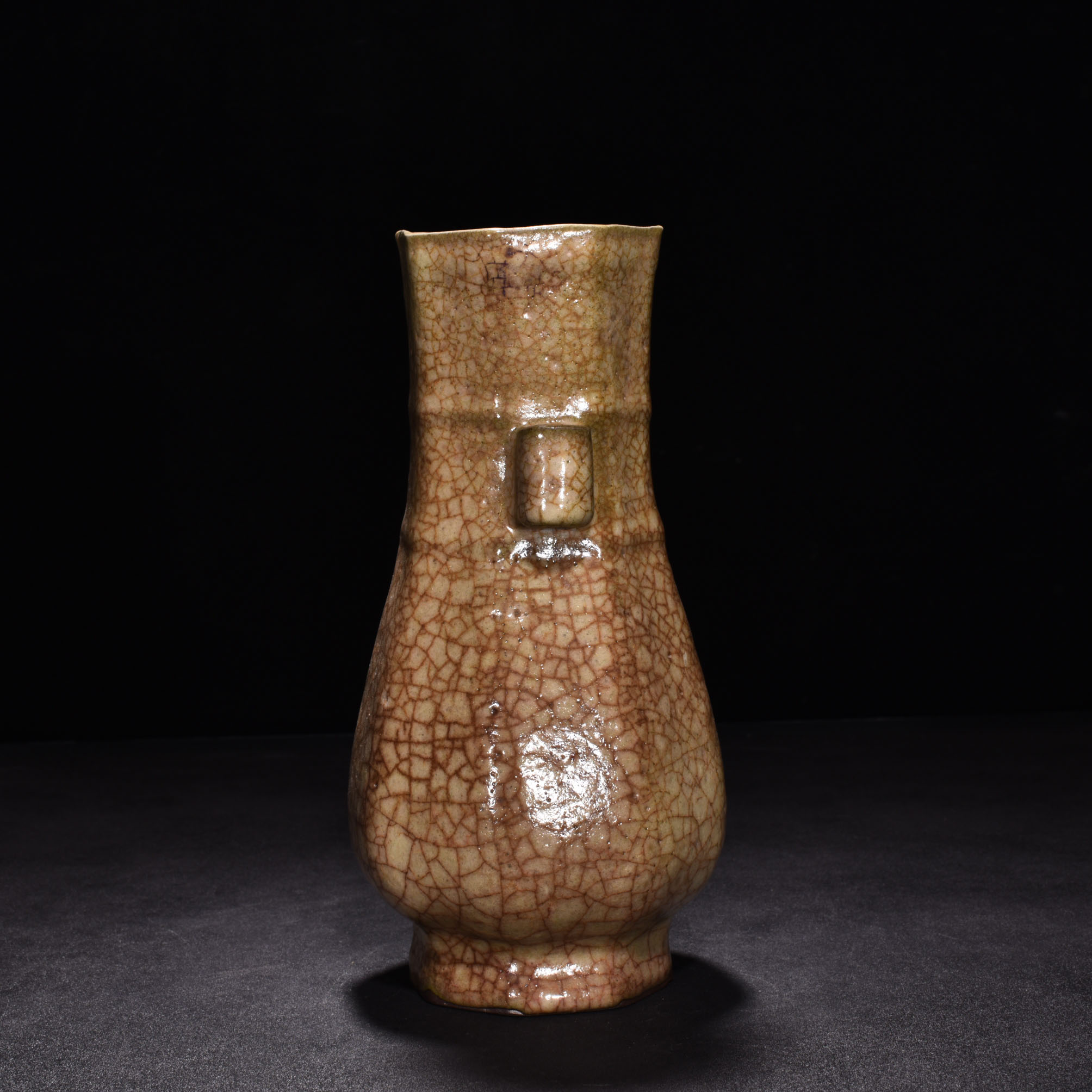Song Dynasty Ge kiln yellow glaze eight way ear vase