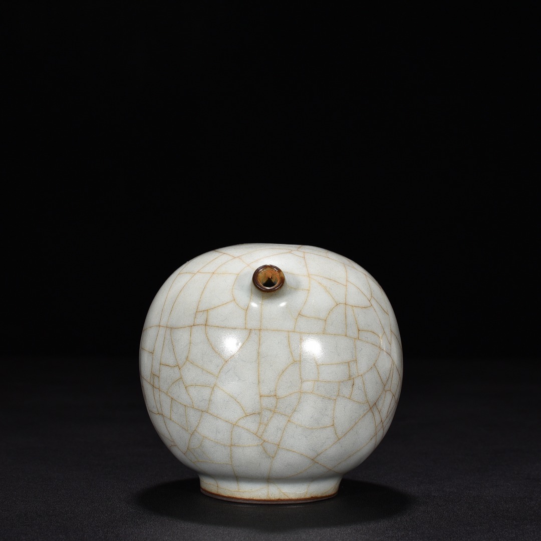 Song Dynasty kiln Moon white glaze inkstone