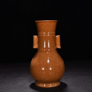 Song Dynasty official official kiln beige glaze vase