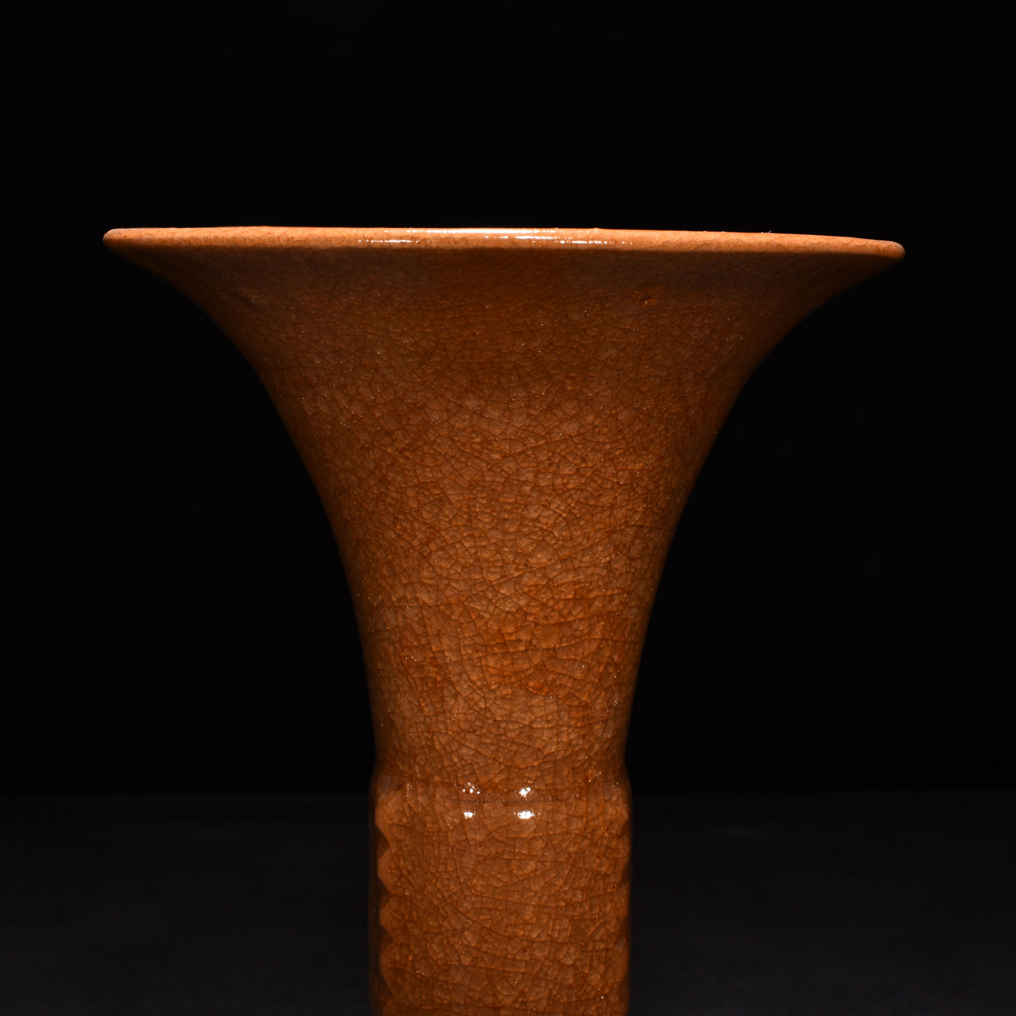 Song Dynasty official kiln beige glaze flower goblet