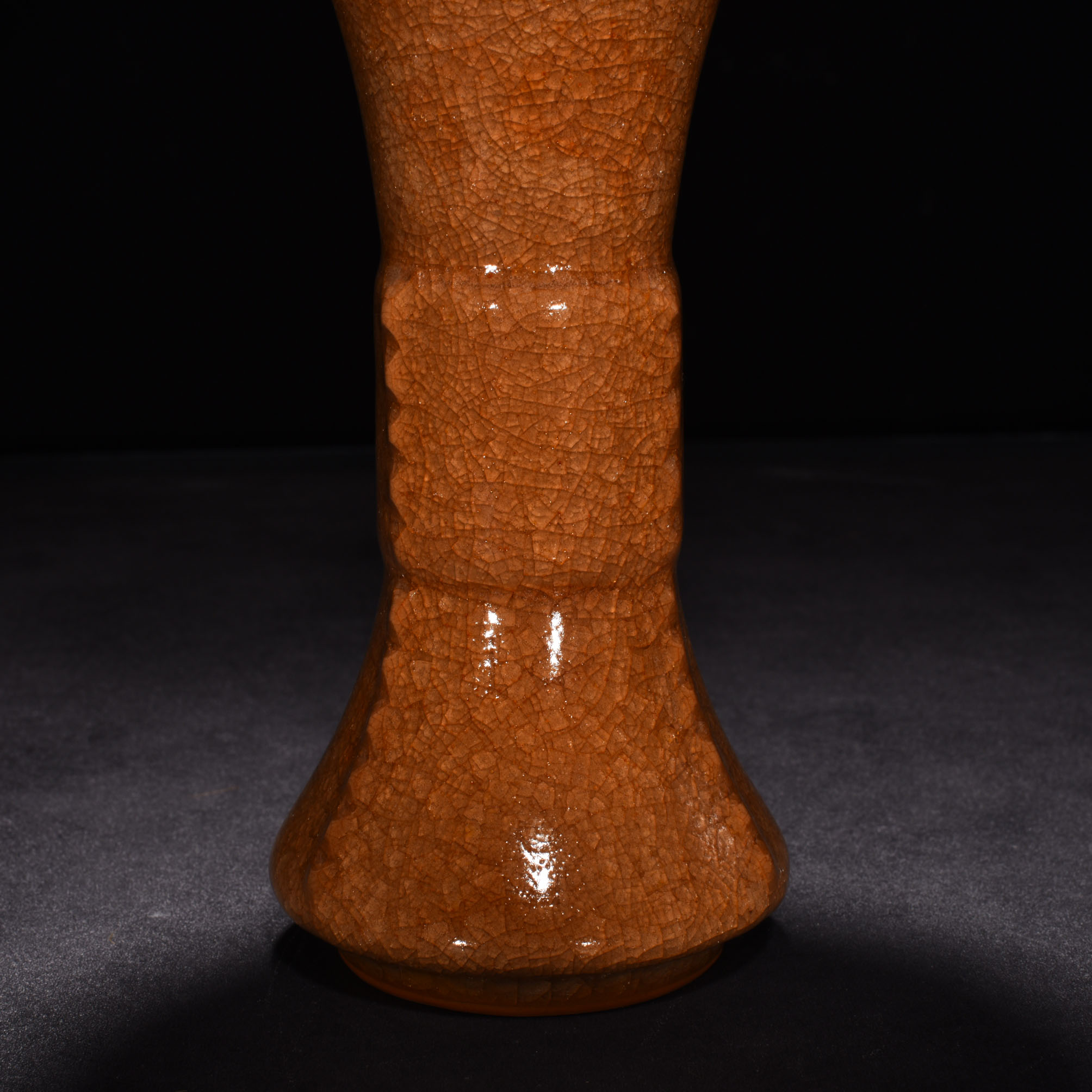 Song Dynasty official kiln beige glaze flower goblet