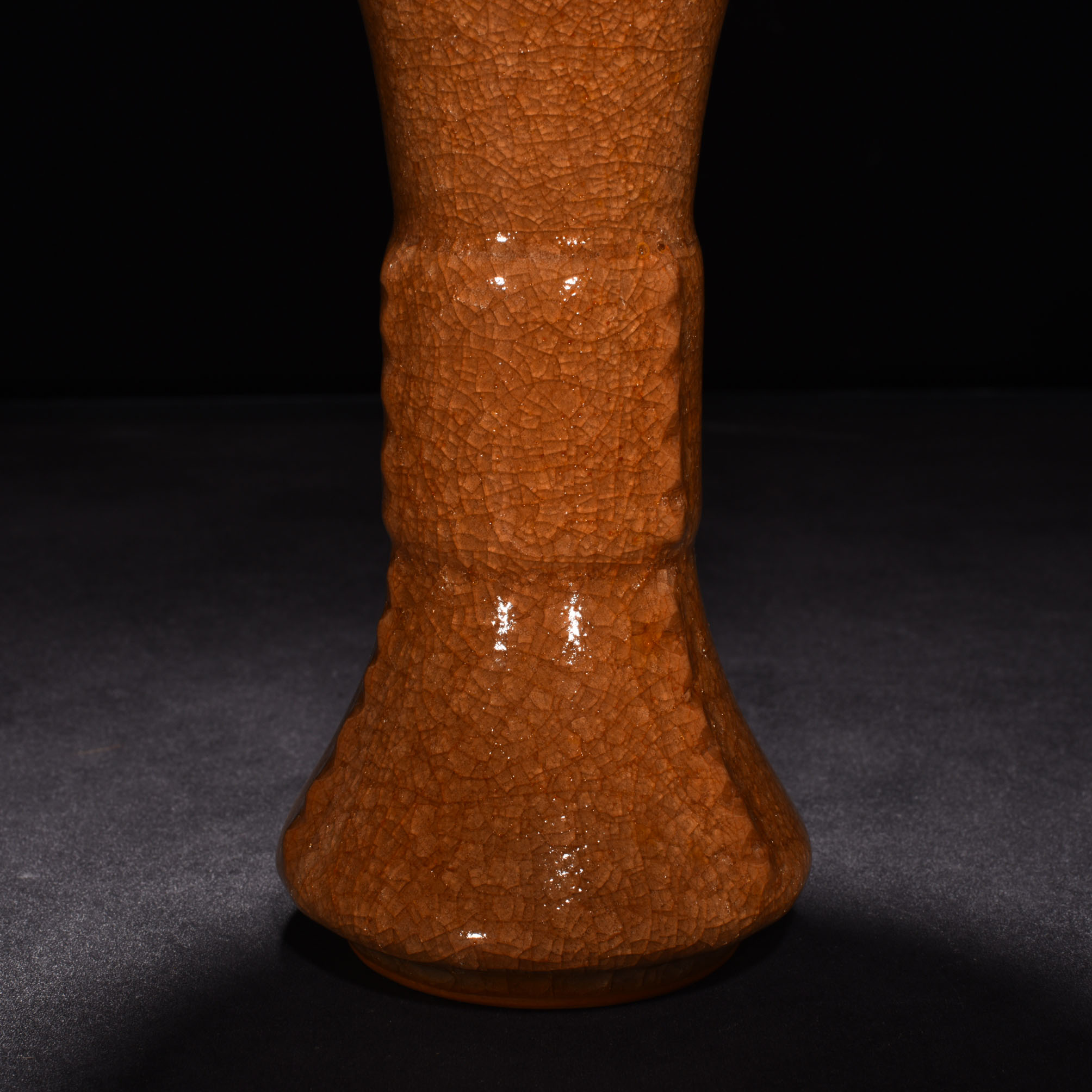 Song Dynasty official kiln beige glaze flower goblet