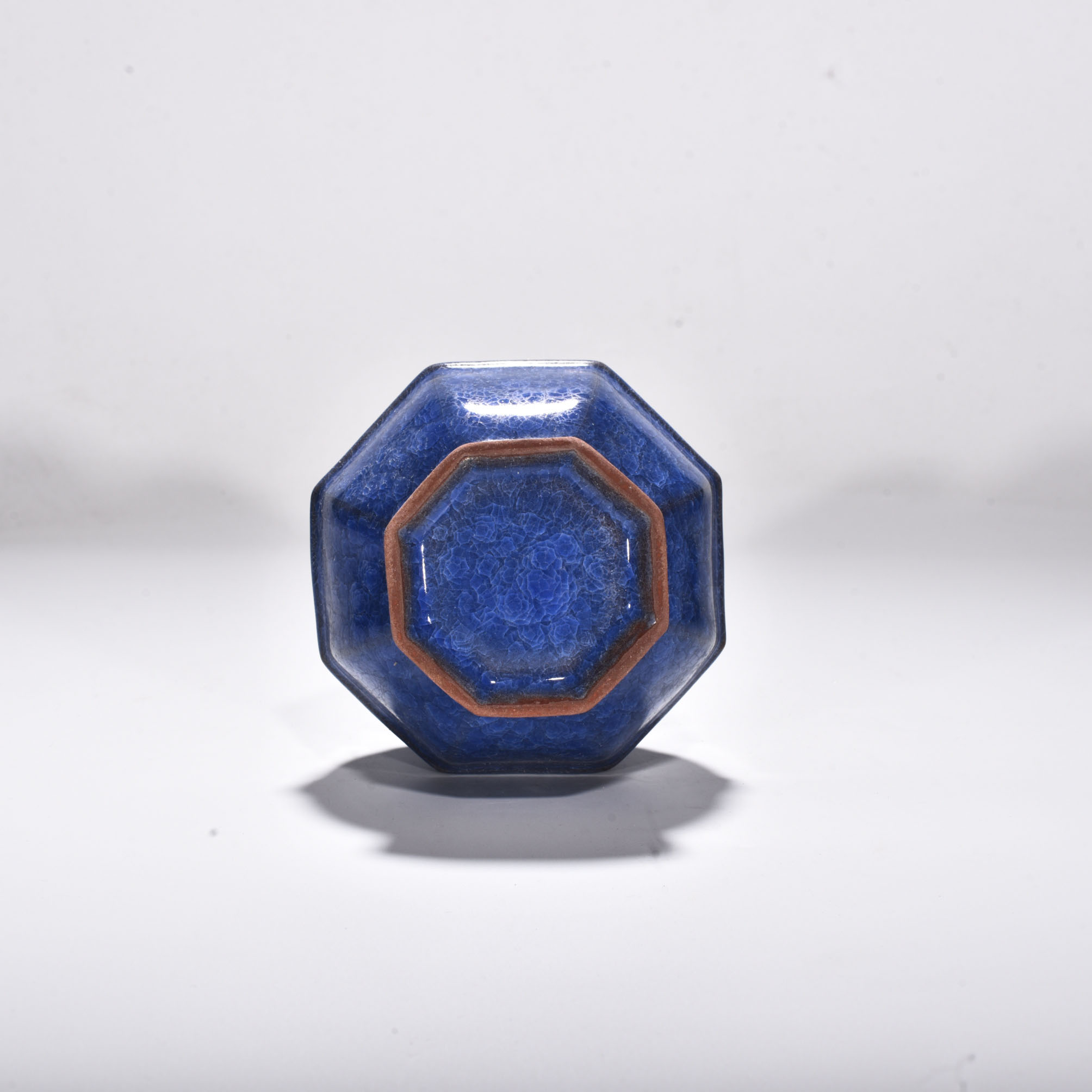 Song Dynasty official kiln blue glaze bottle