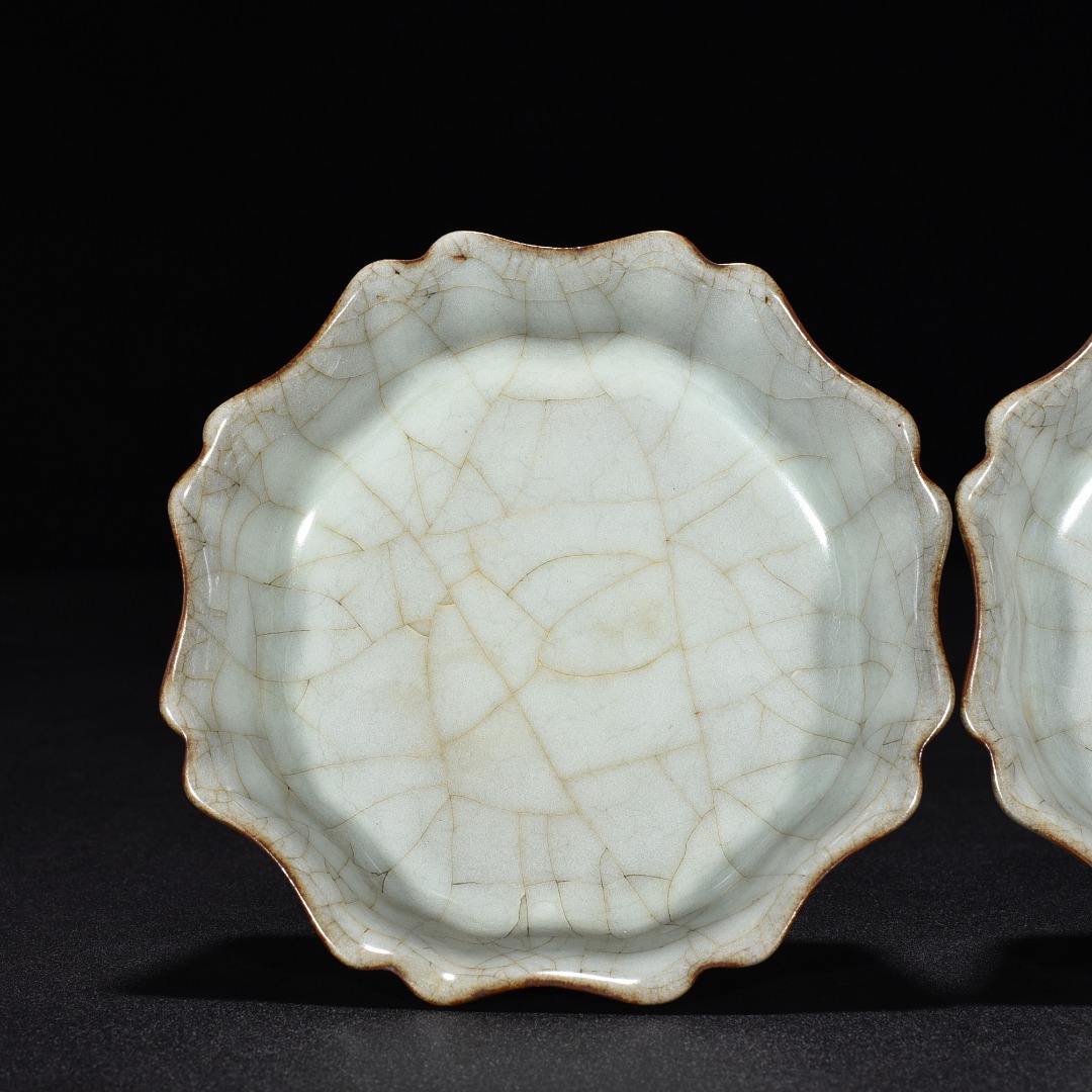 Song Dynasty official kiln celadon washer