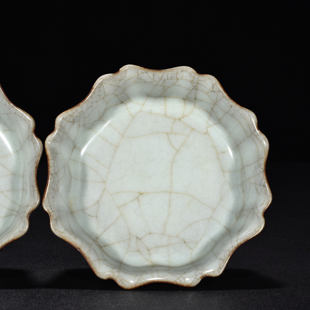 Song Dynasty official kiln celadon washer