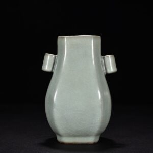 Song Dynasty kiln celadon octagonal vase