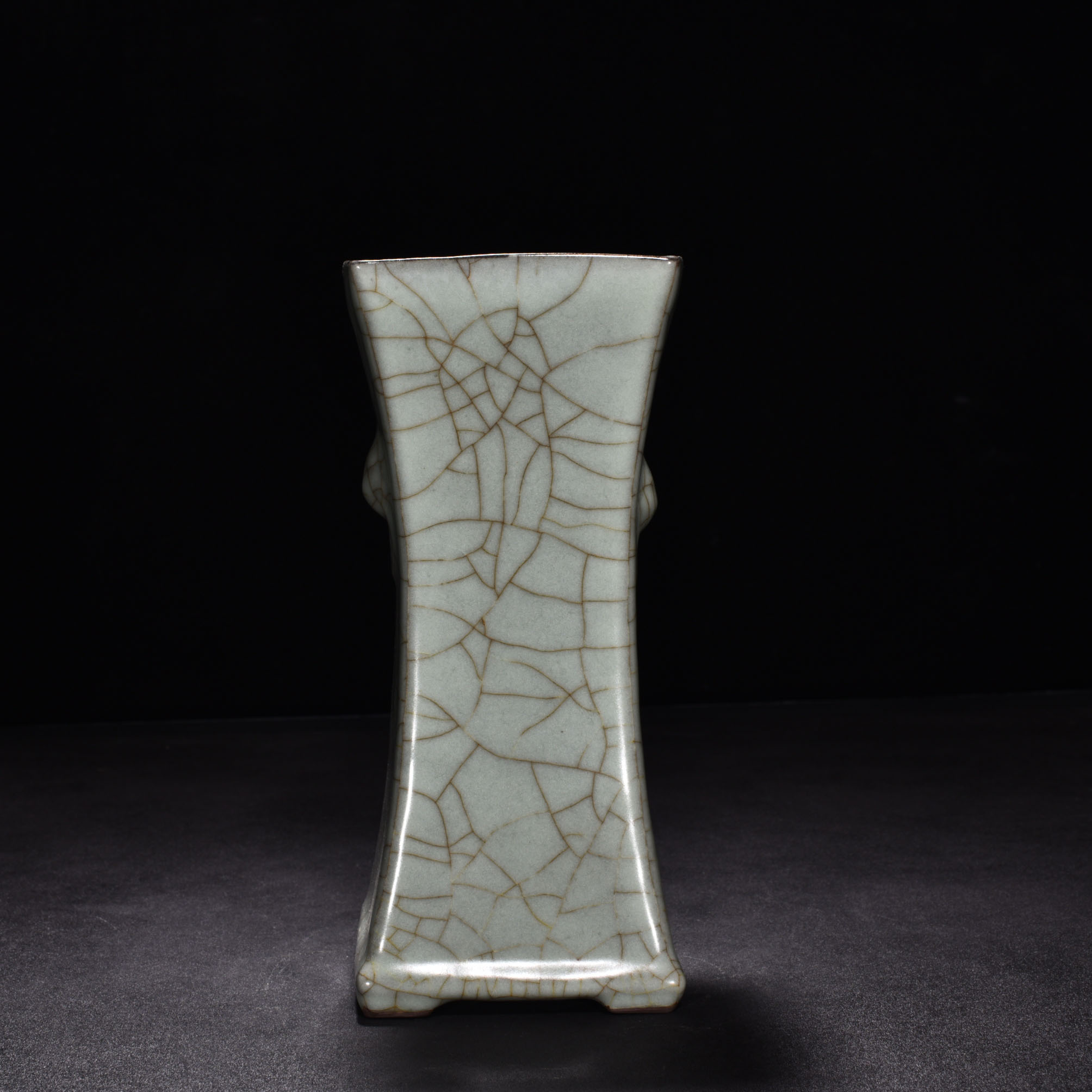 Song Dynasty official kiln celadon square flower vase
