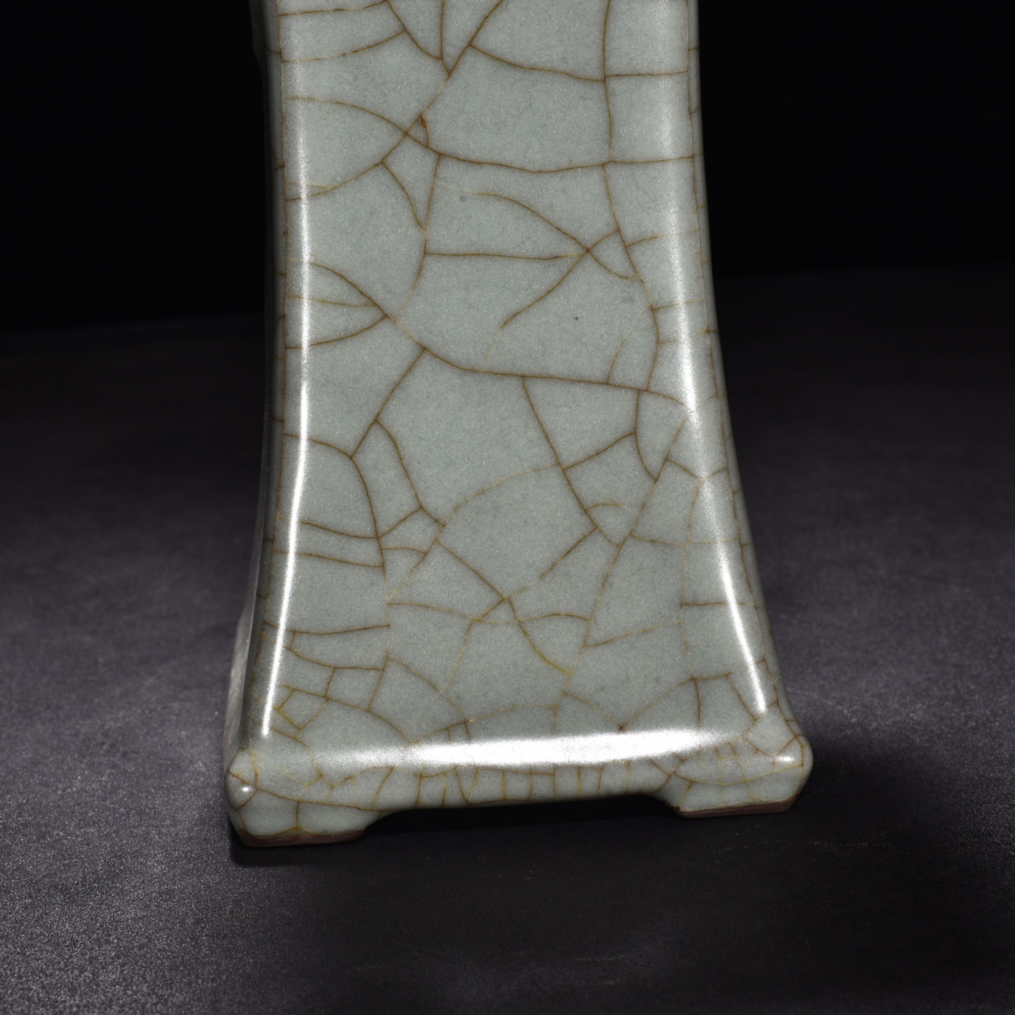 Song Dynasty official kiln celadon square flower vase
