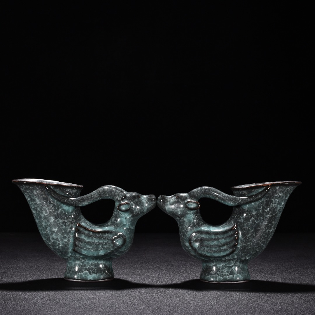Song Dynasty official kiln celadon animal head sheep cup