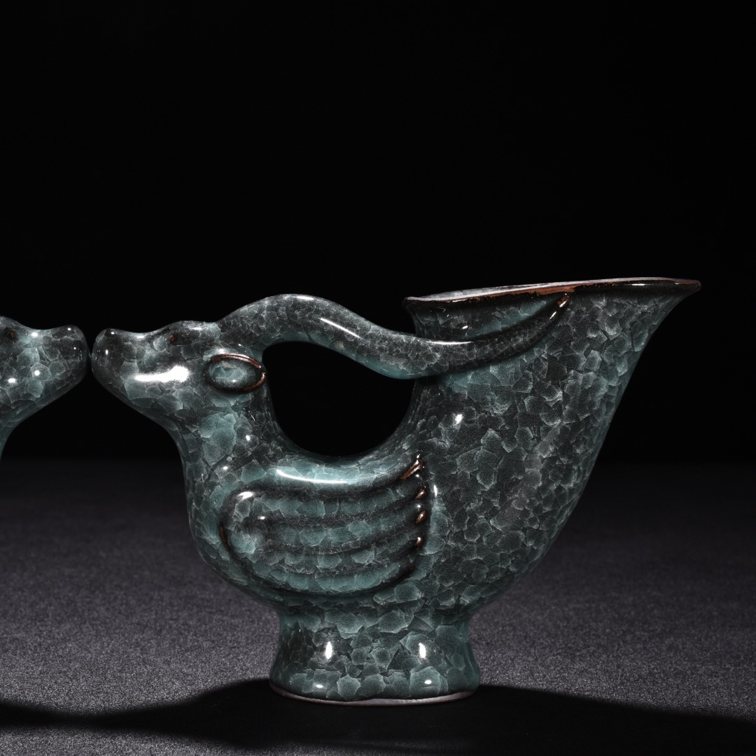 Song Dynasty official kiln celadon animal head sheep cup