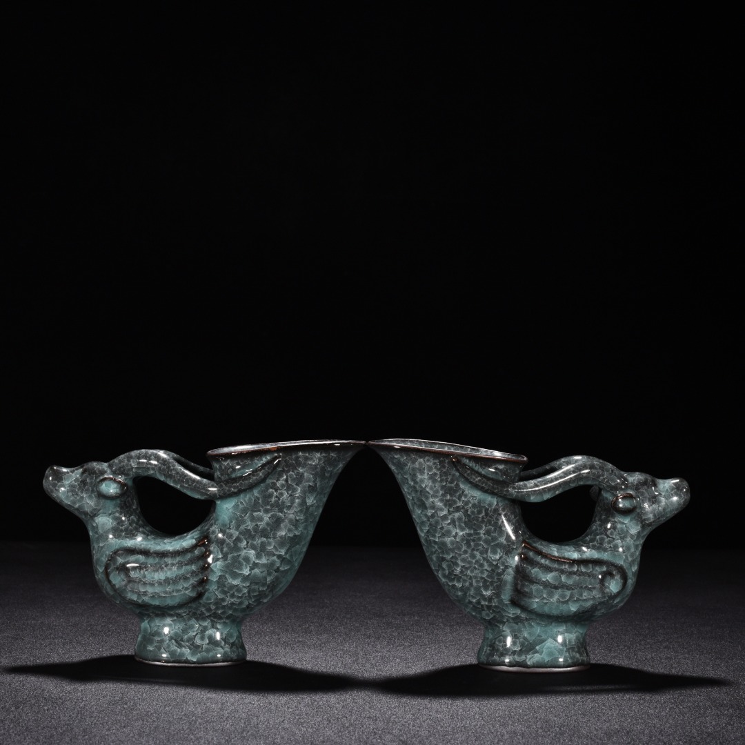 Song Dynasty official kiln celadon animal head sheep cup