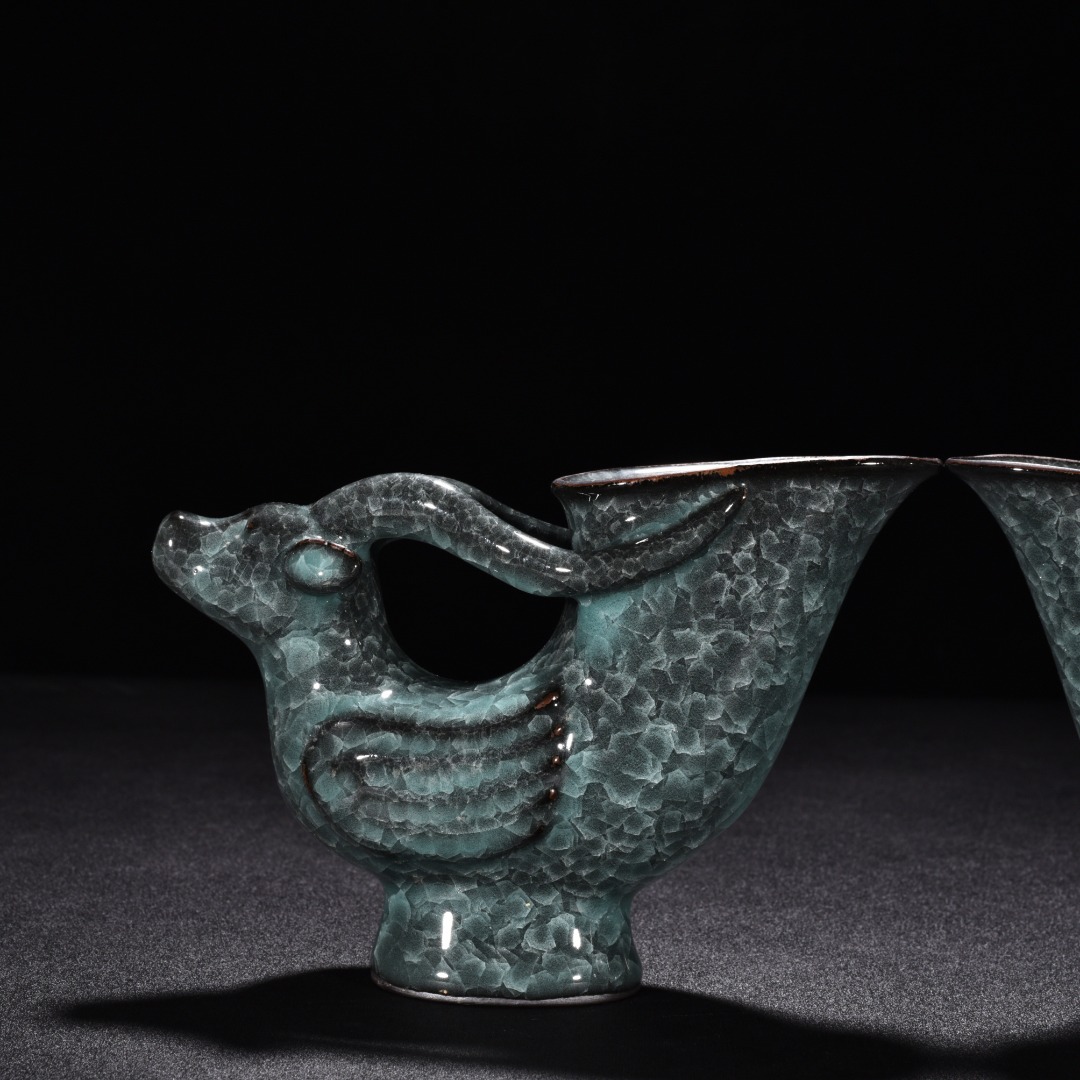 Song Dynasty official kiln celadon animal head sheep cup