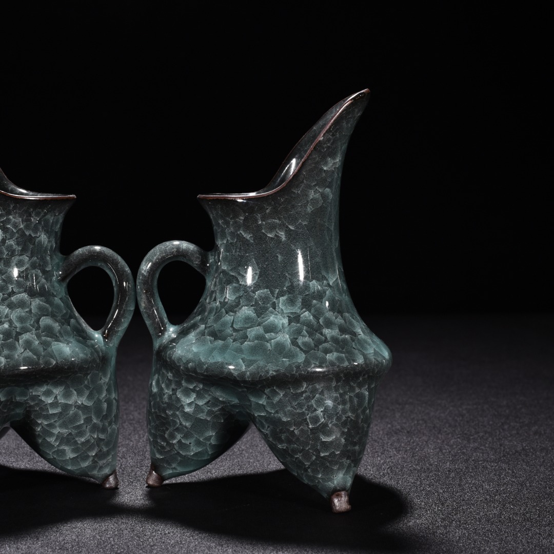 Song Dynasty official kiln celadon pot