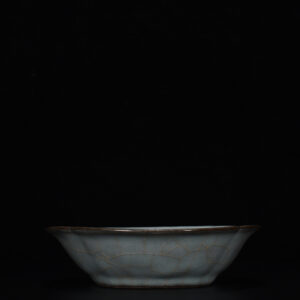 Song Dynasty official kiln celadon plate