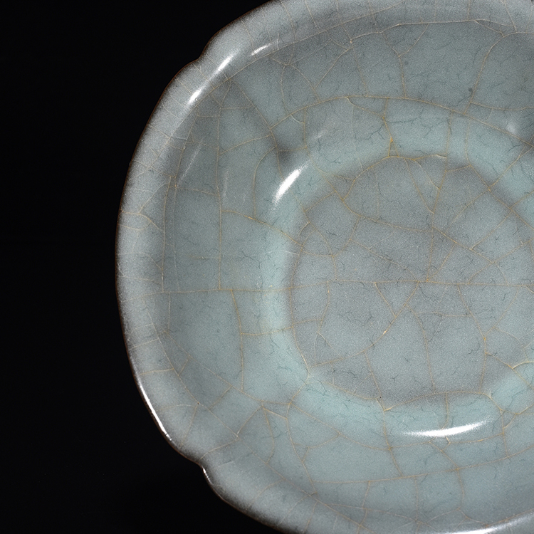 Song Dynasty official kiln celadon plate