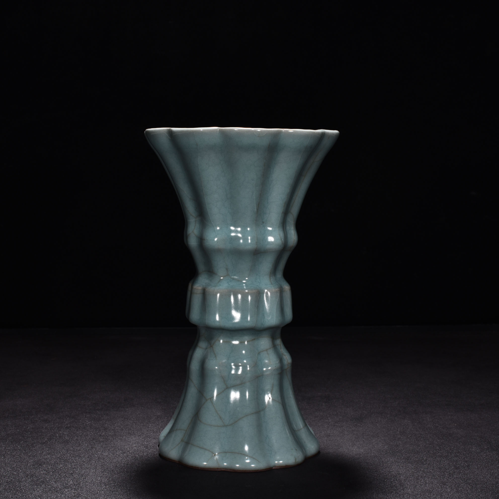 Song Dynasty official kiln celadon flower goblet
