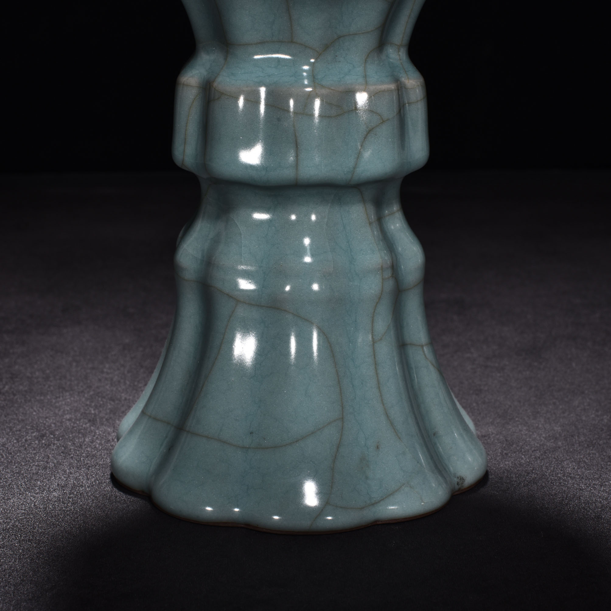 Song Dynasty official kiln celadon flower goblet