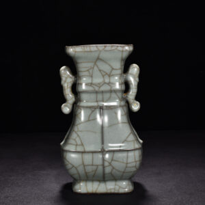 Song Dynasty official kiln celadon amphorae