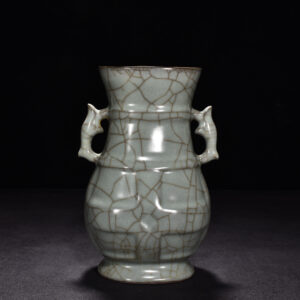 Song Dynasty official kiln celadon amphora