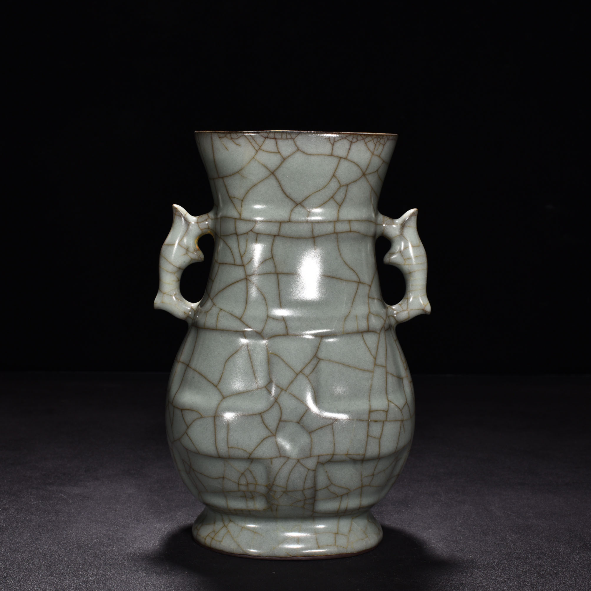 Song Dynasty official kiln celadon amphora