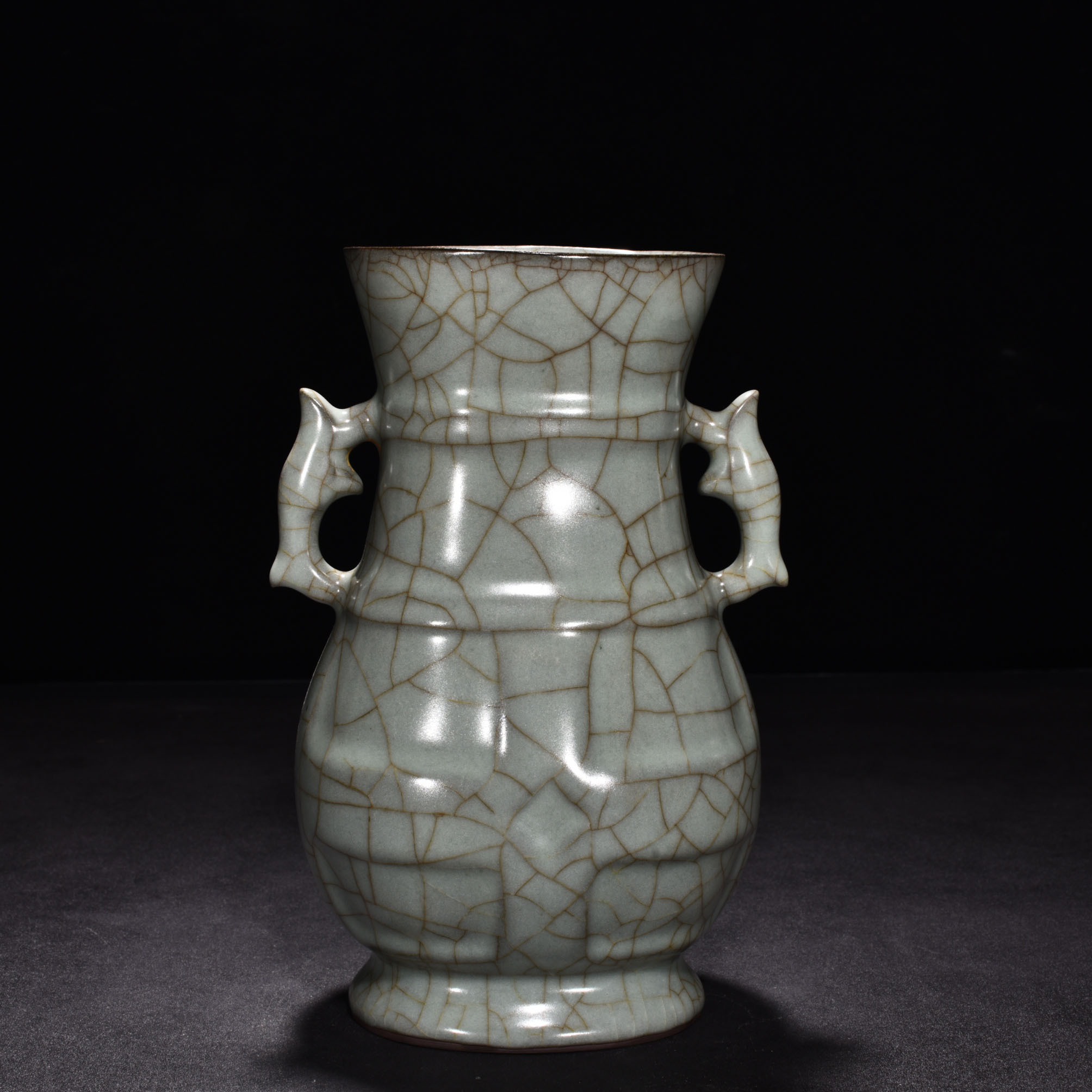 Song Dynasty official kiln celadon amphora
