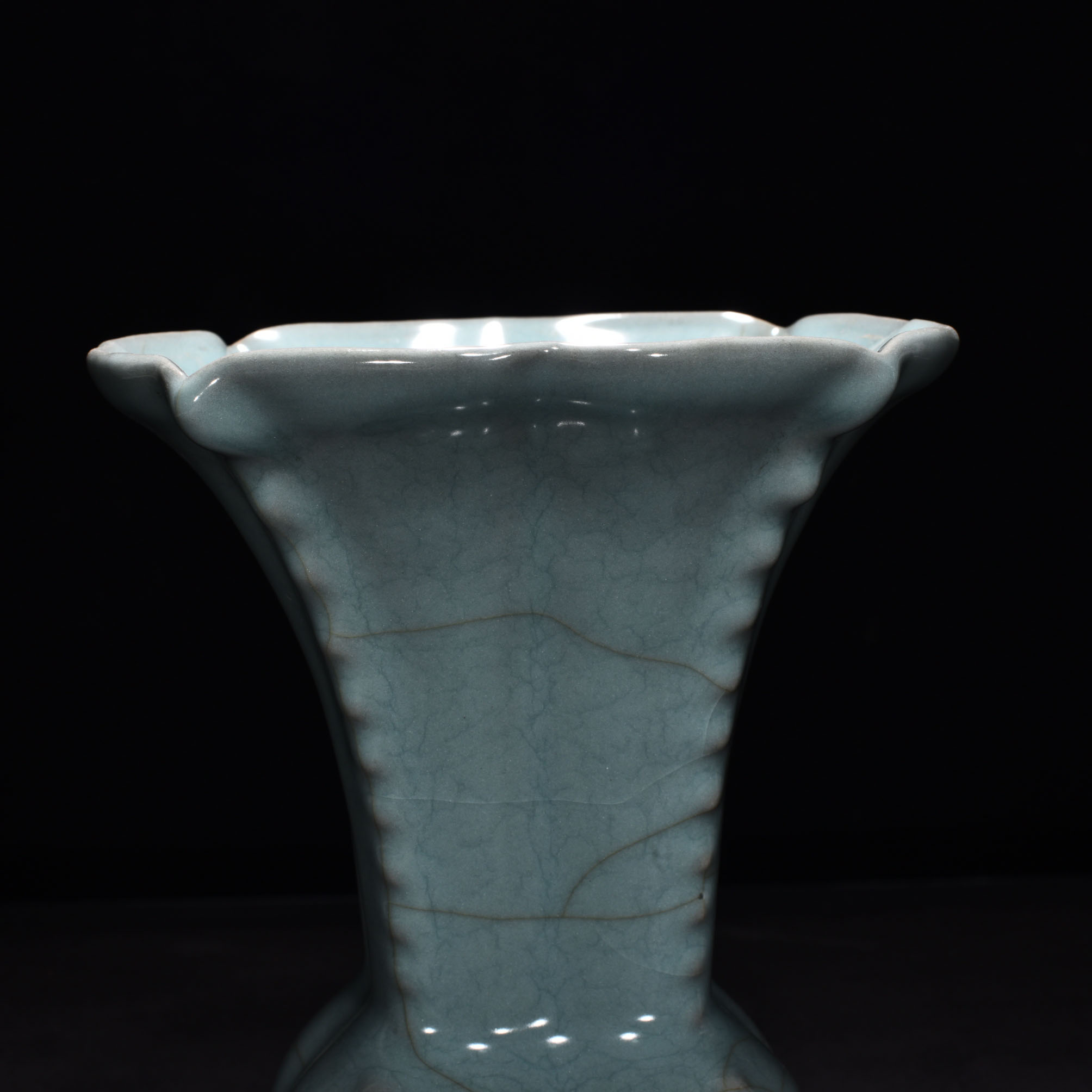 Song Dynasty official kiln celadon flower goblet