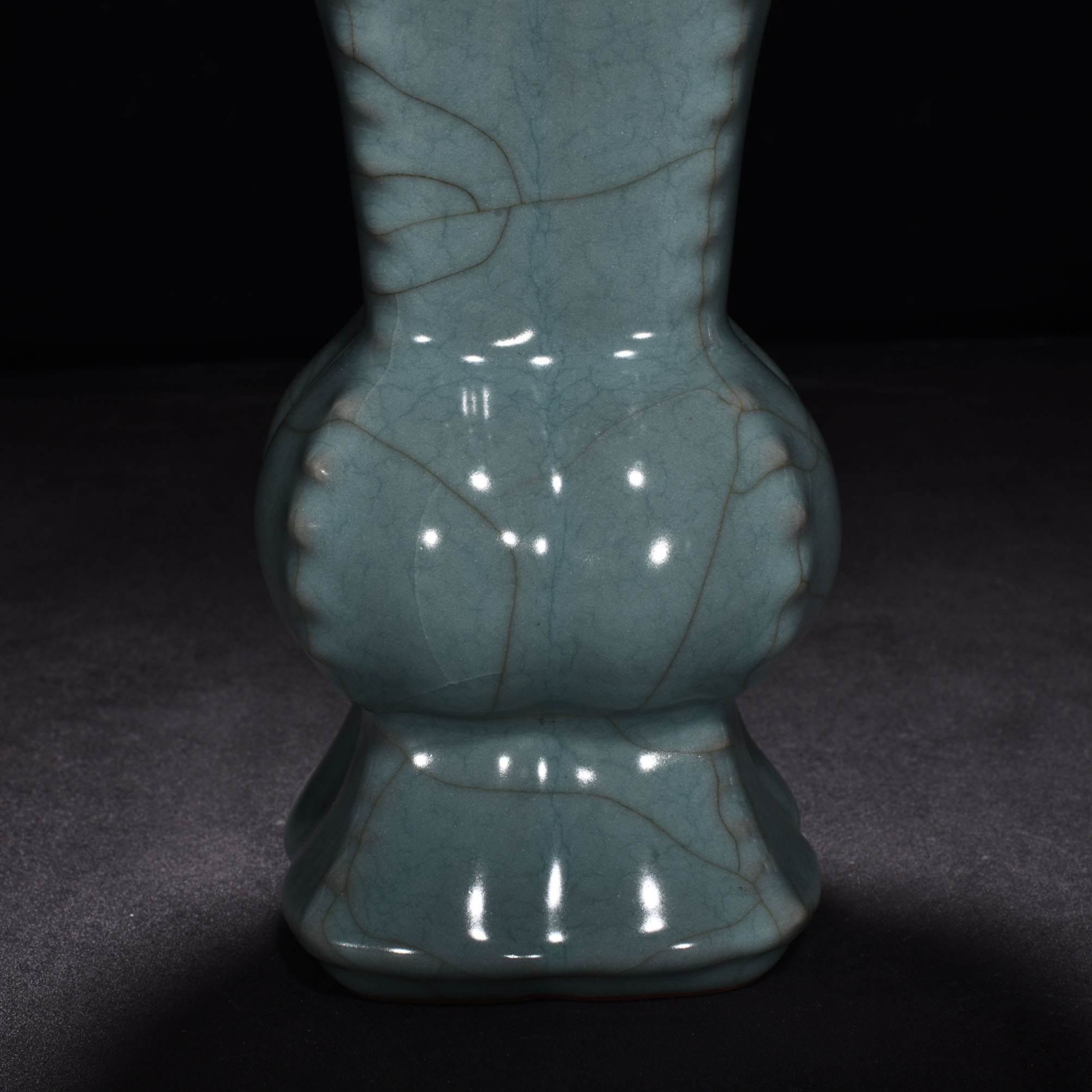 Song Dynasty official kiln celadon flower goblet