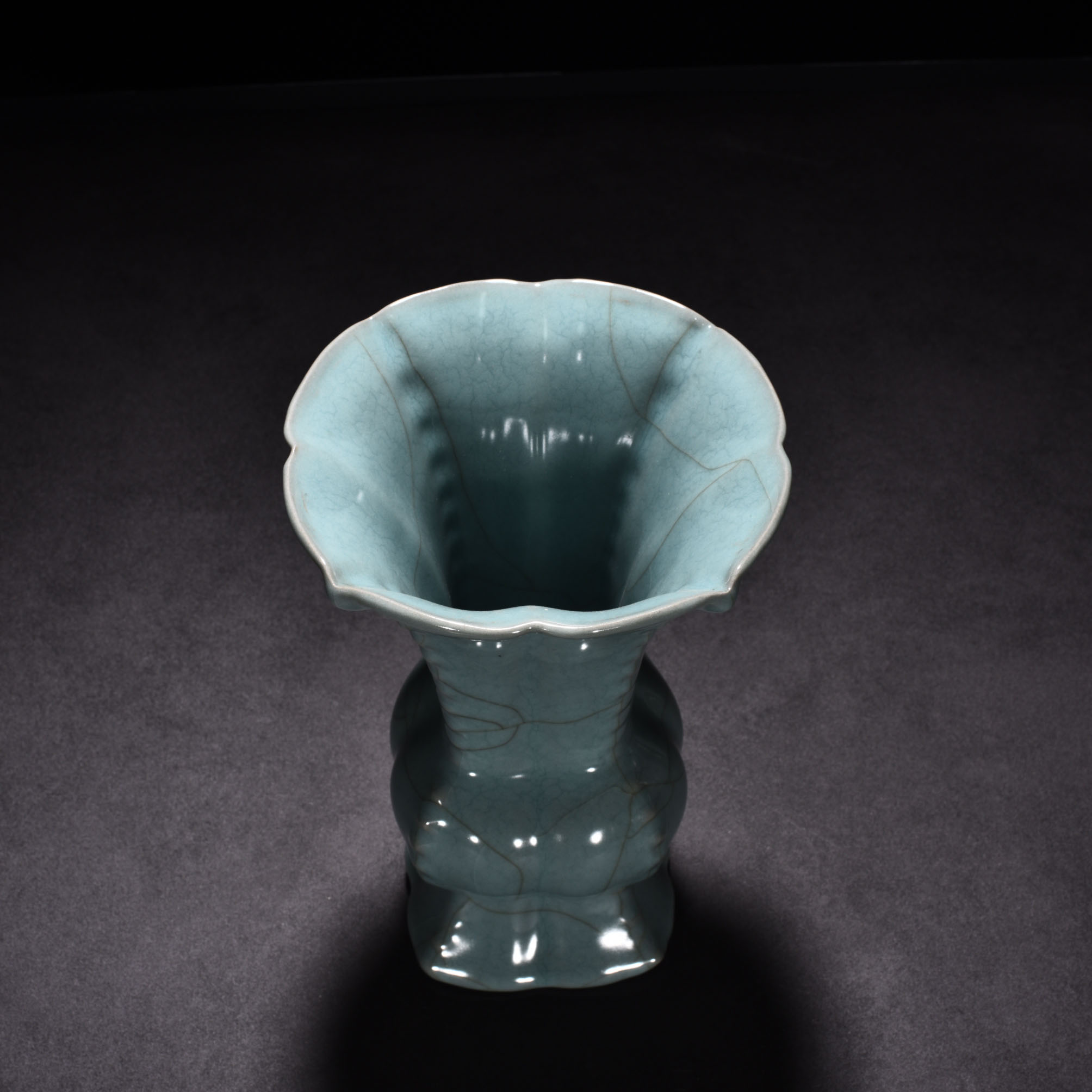 Song Dynasty official kiln celadon flower goblet