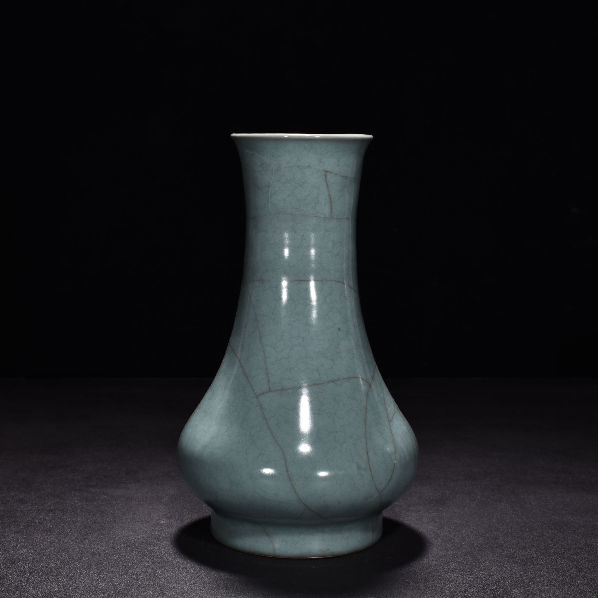 Song Dynasty official kiln celadon water chestnut statue