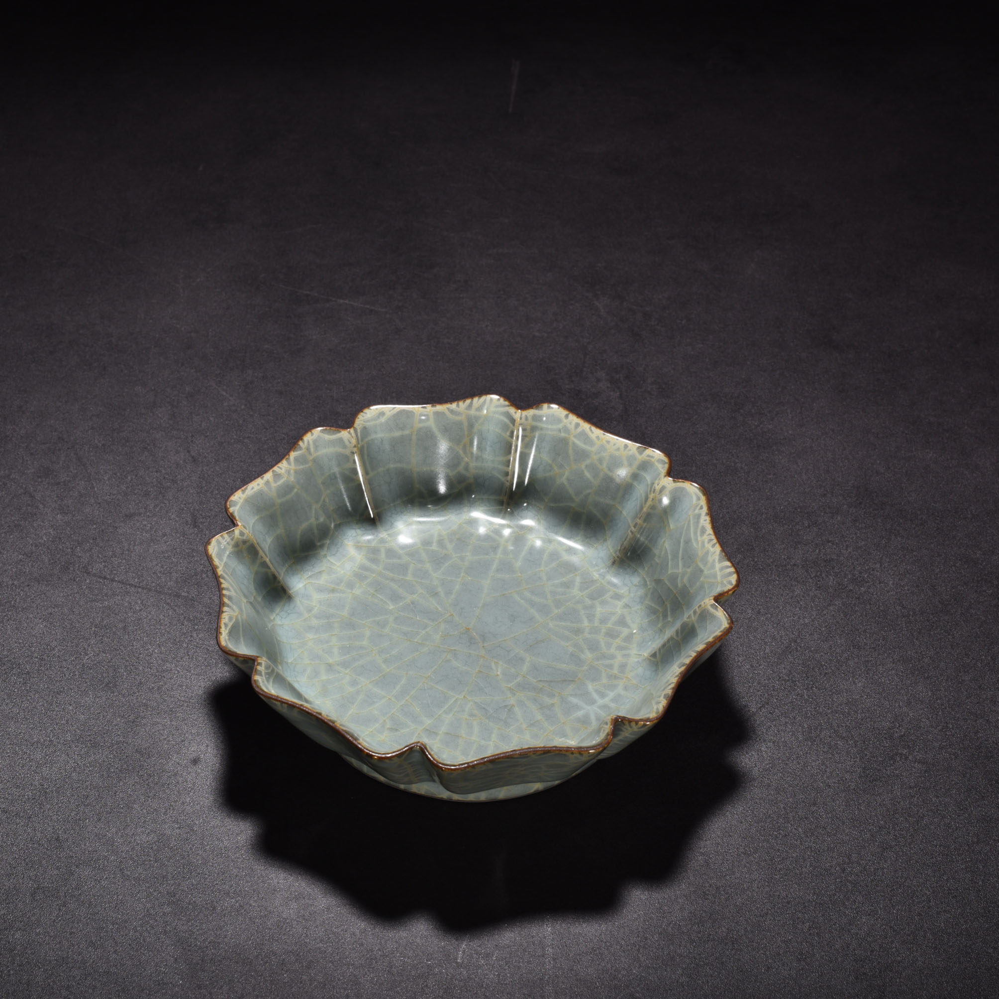 Song Dynasty kiln celadon sunflower washer