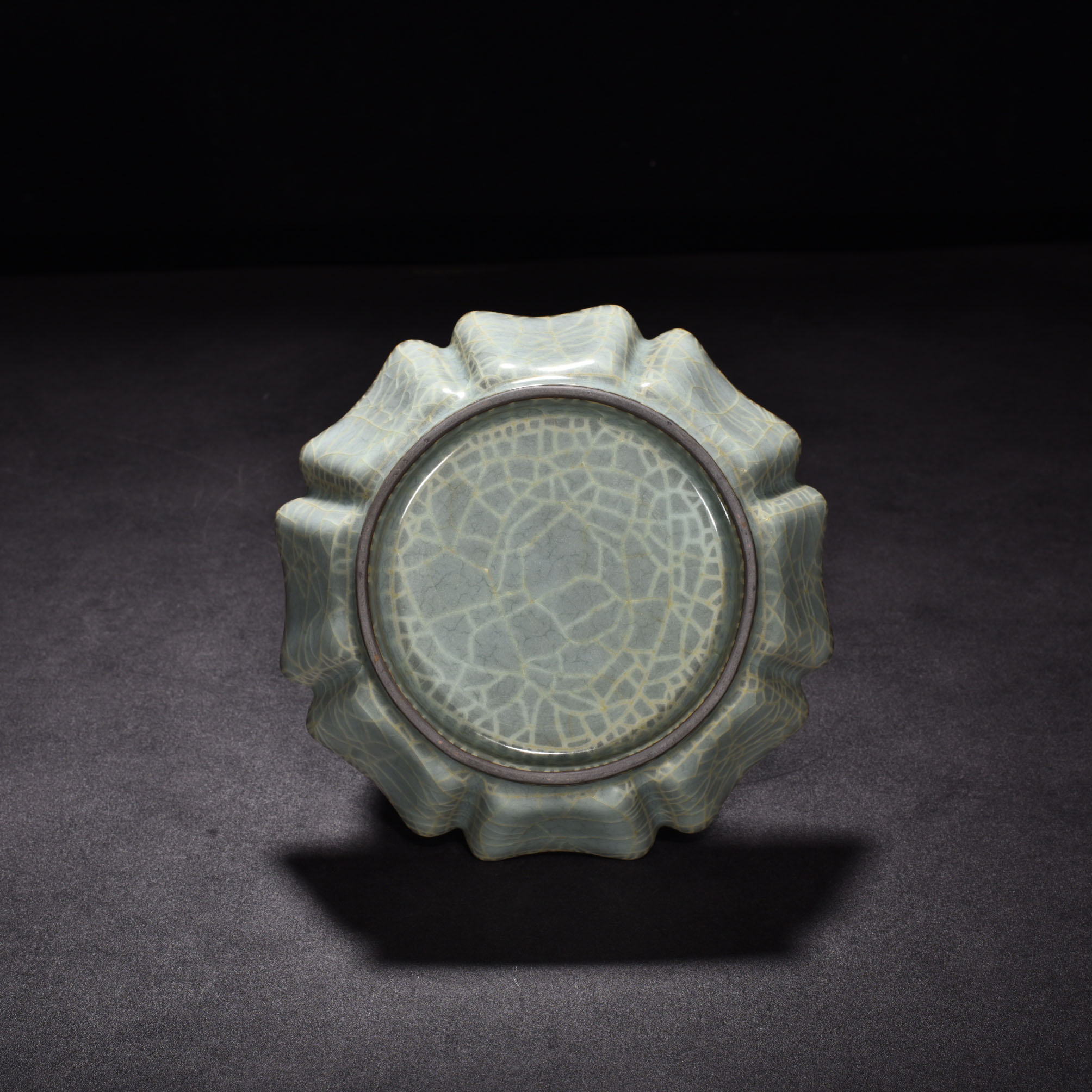 Song Dynasty kiln celadon sunflower washer
