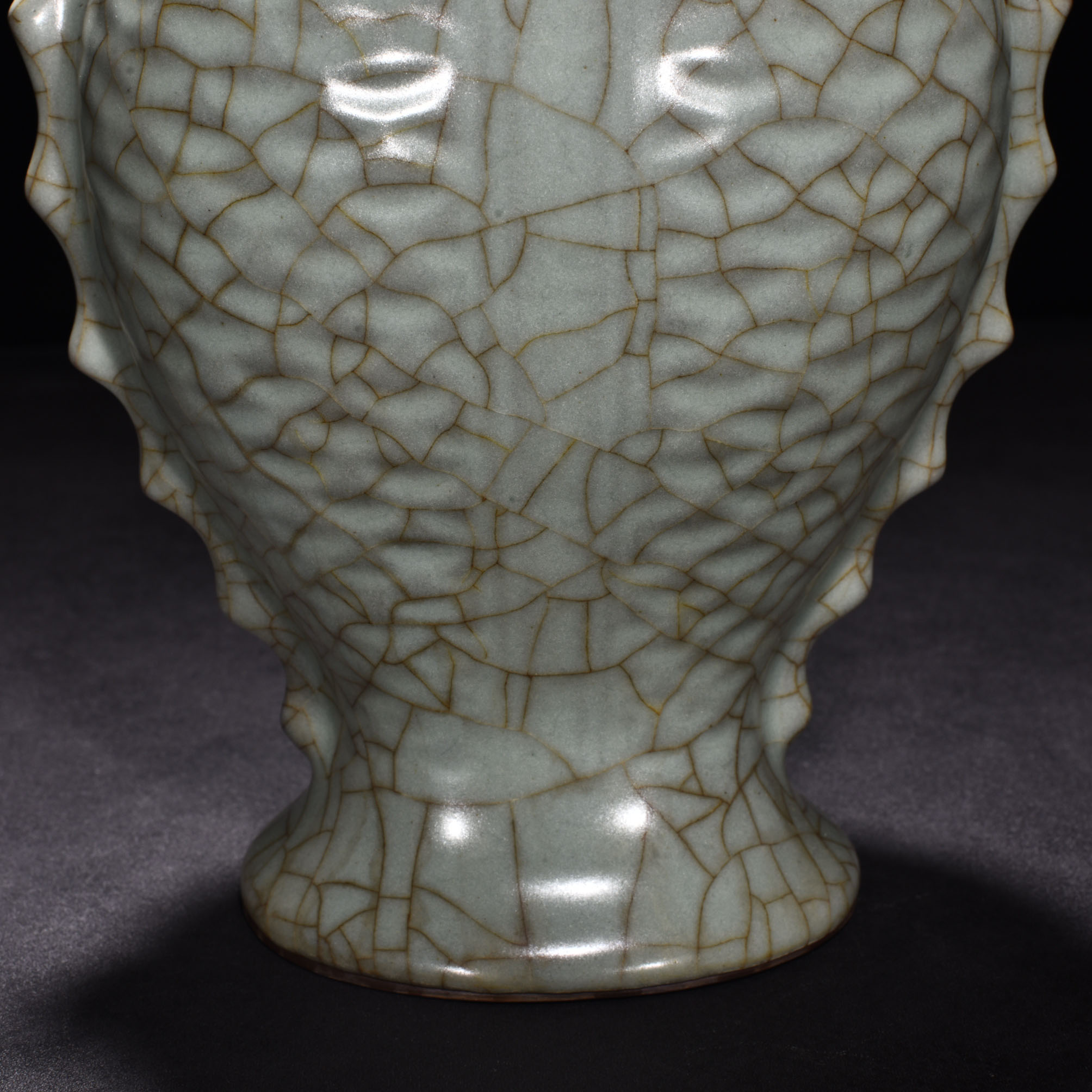 Song Dynasty official kiln celadon fish and plum vase