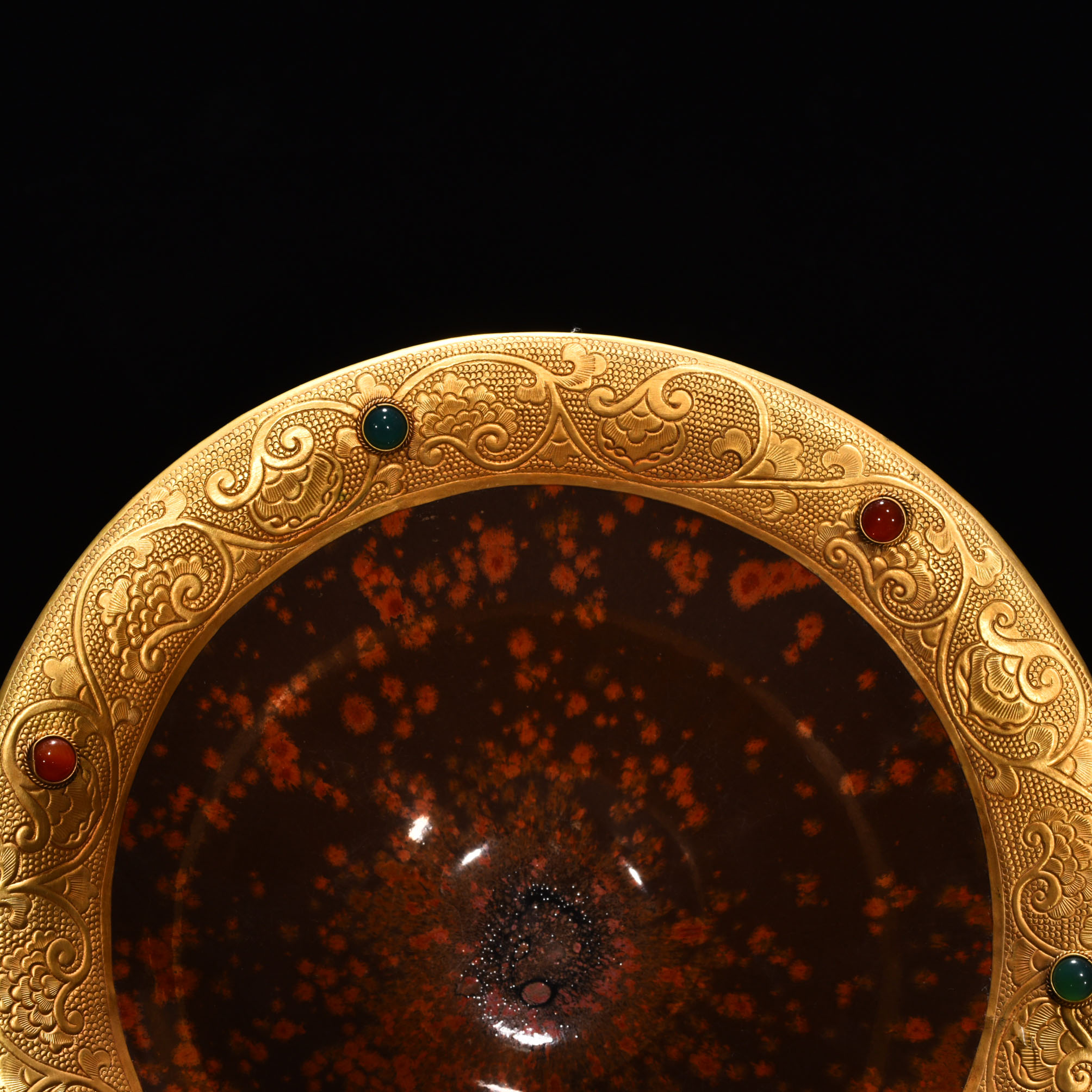Song Dynasty large persimmon red glazed bamboo hat bowl