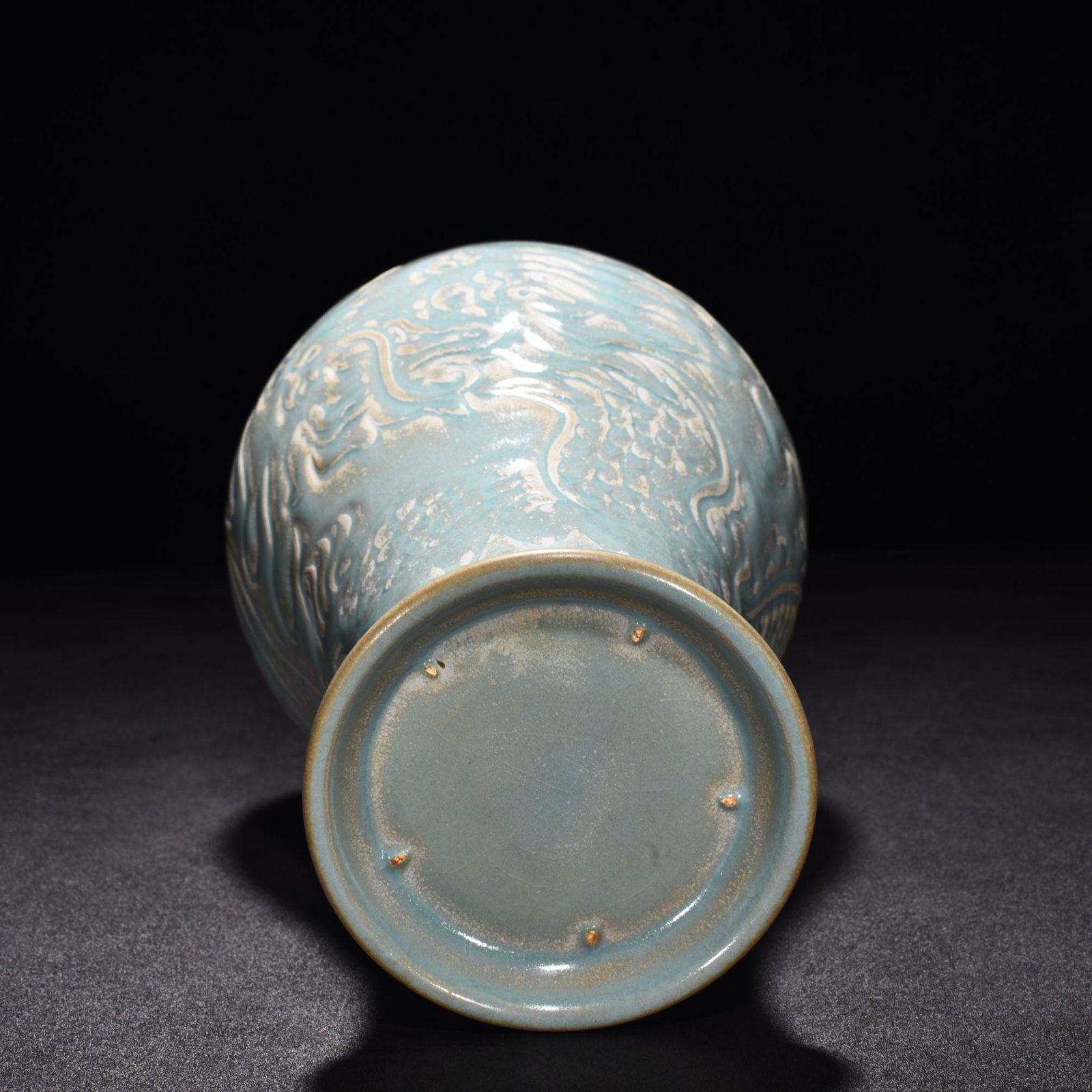 Song Dynasty Ru kiln azure glaze plum vase