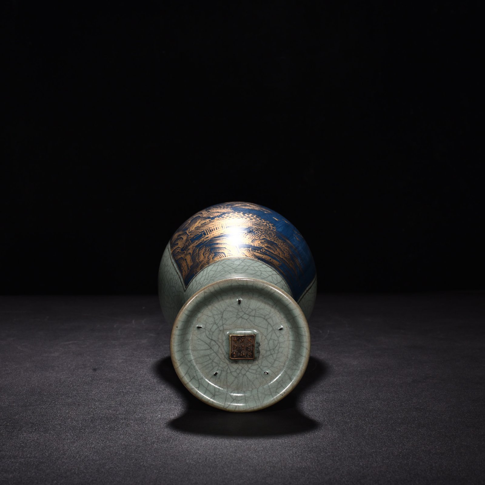 Song Dynasty Ru kiln azure glaze plum vase