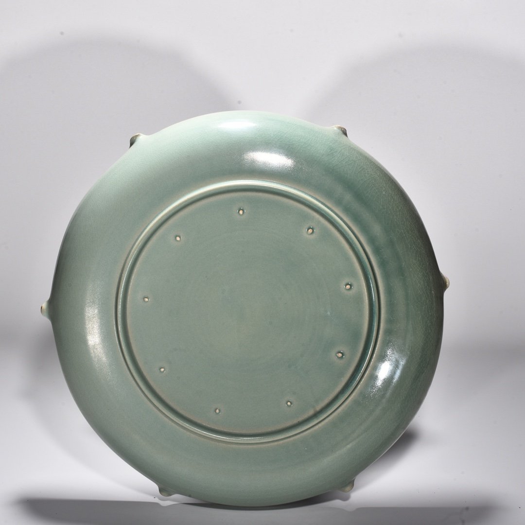 Song Dynasty Ru kiln azure glazed mouth dish