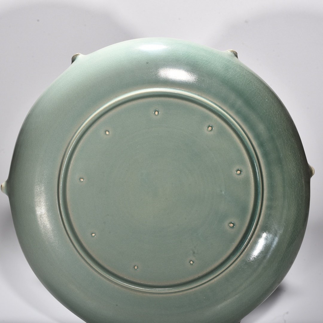 Song Dynasty Ru kiln azure glazed mouth dish