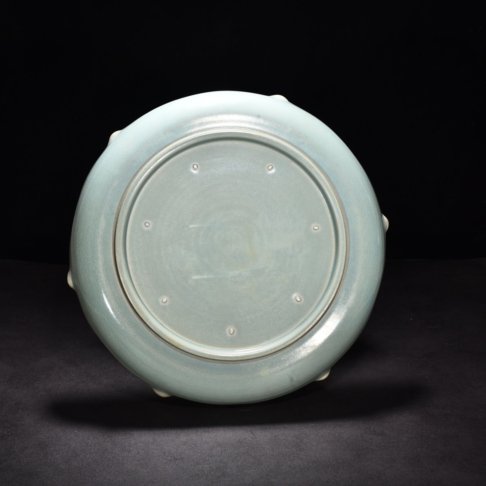 Song Dynasty Ru kiln azure glaze mouth plate