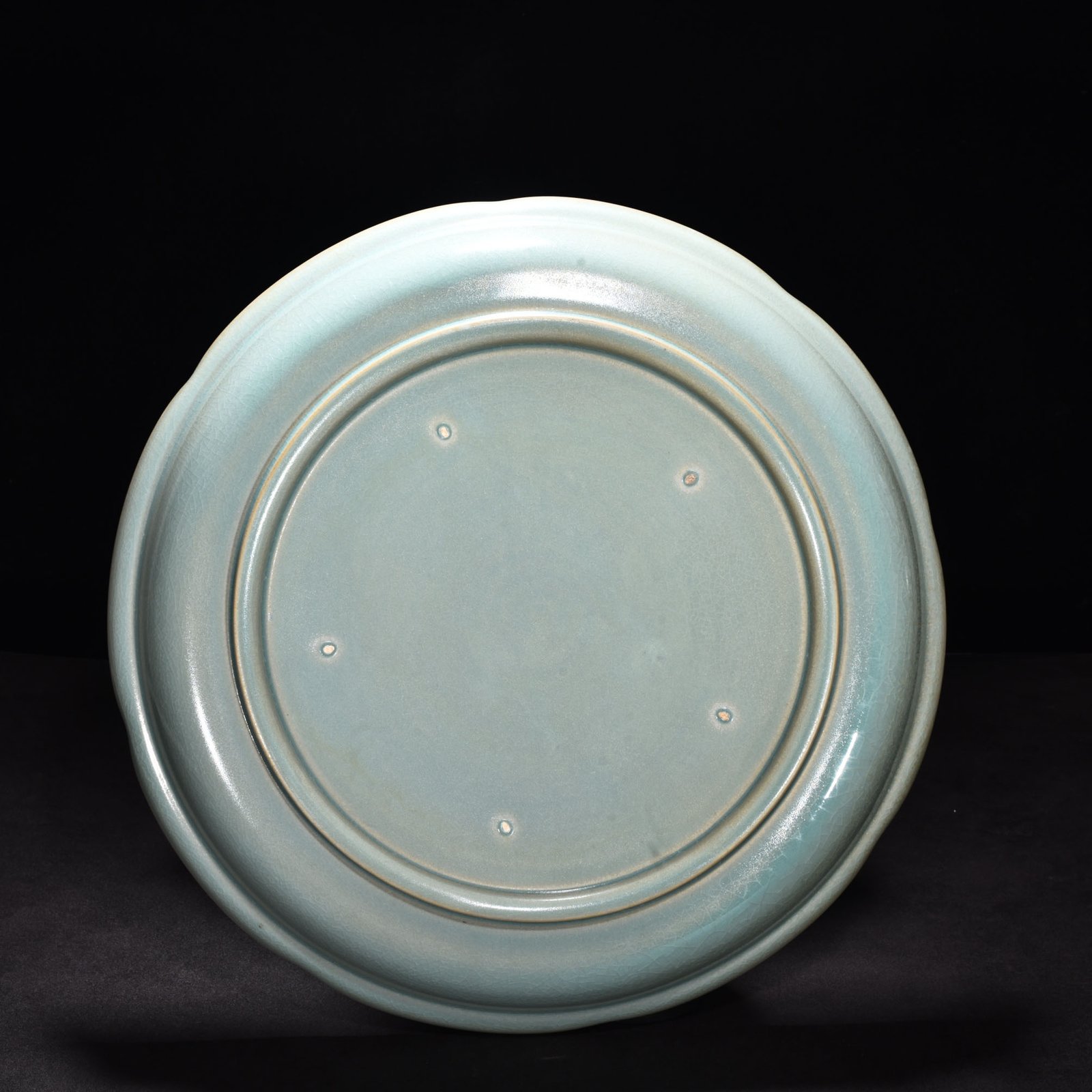 Song Dynasty Ru kiln azure glazed mouth plate